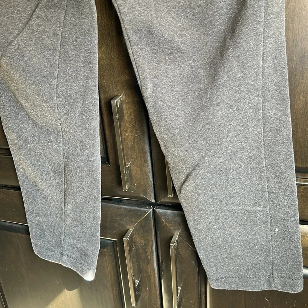 w Puma fleece lined joggers, unisex - Picture 5 of 7